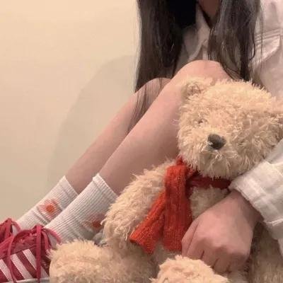 垃圾箱里的婴儿